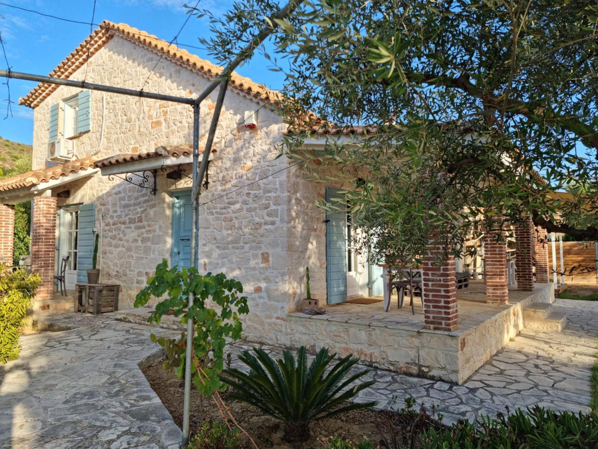 Villa Leia, Luxury Villa For 6 People With Pool Kalamáki Kültér fotó
